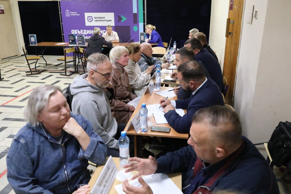 Здравоохранение и благоустройство: в Долгопрудном прошла выездная администрация Здравоохранение и благоустройство: в Долгопрудном прошла выездная администрация