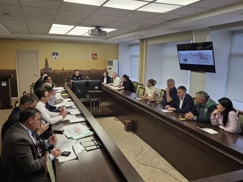 Сергиев Посад. Строительство нового транспортно-пересадочного узла с с ЖД и автовокзалами.Рабочие совещания с РЖД стали уже нормой Сергиев Посад. Строительство нового транспортно-пересадочного узла с с ЖД и автовокзалами.Рабочие совещания с РЖД стали уже нормой