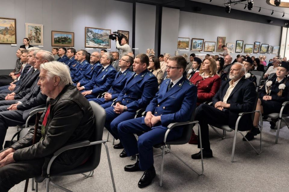 Григорий Артамонов: Подольск удостоен премии общественного признания «Пока мы помним — они живы» Григорий Артамонов: Подольск удостоен премии общественного признания «Пока мы помним — они живы»
