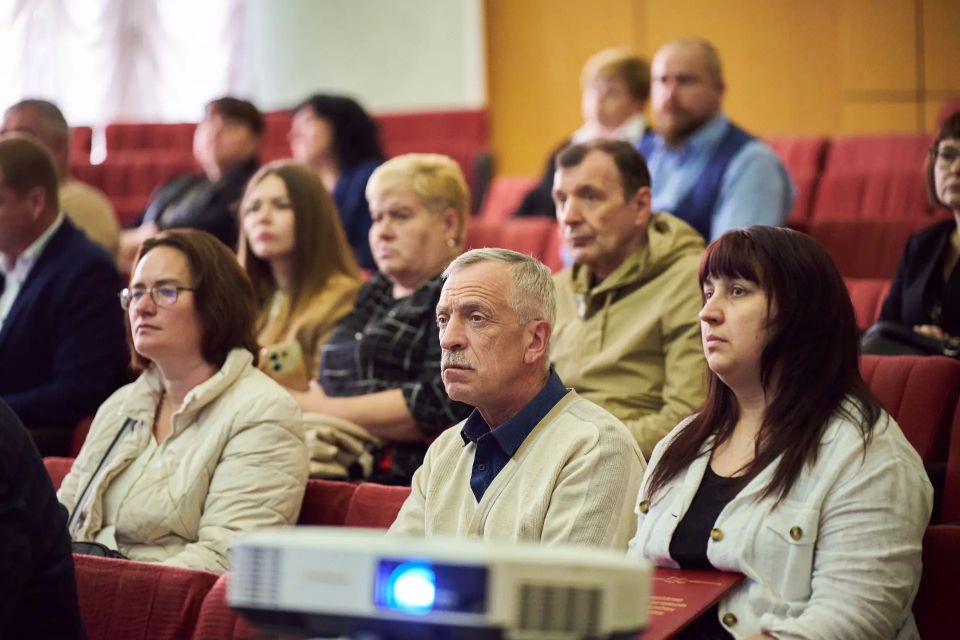 Михаил Собакин: В ходе расширенного общегородского совещания с руководящим составом Администрации, начальниками Управлений и структурных подразделений, представителями правоохранительных органов и служб м.о. Чехов обсудили... Михаил Собакин: В ходе расширенного общегородского совещания с руководящим составом Администрации, начальниками Управлений и структурных подразделений, представителями правоохранительных органов и служб м.о. Чехов обсудили...
