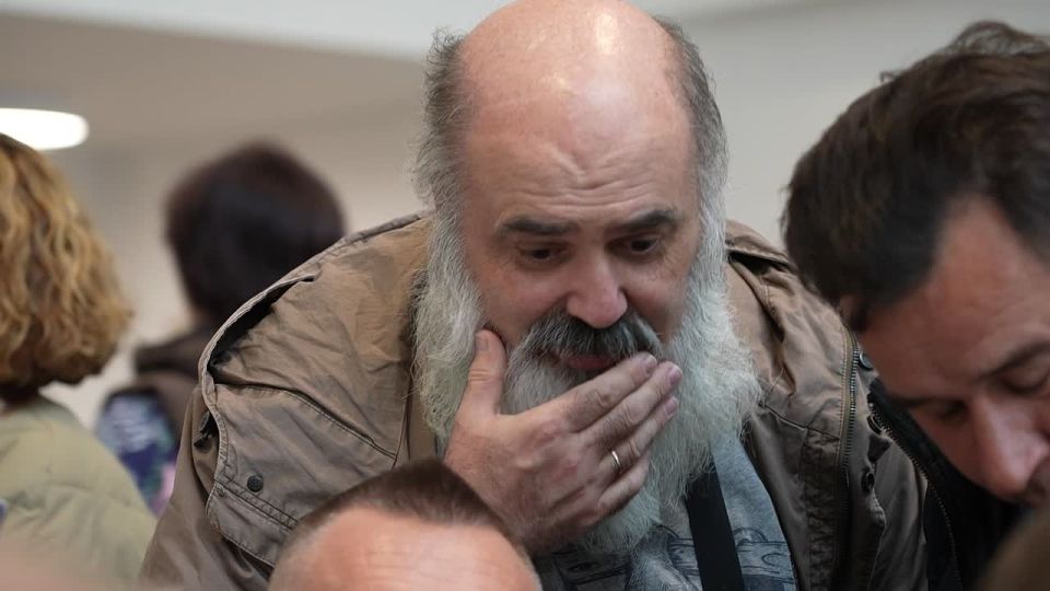 Станислав Каторов: В образовательном центре «Лидер» провели традиционную встречу с жителями в формате «выездной администрации», чтобы обсудить самые актуальные вопросы муниципалитета