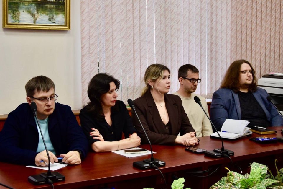 Сегодня встретился с руководителями структурных подразделений Ногинской больницы Сегодня встретился с руководителями структурных подразделений Ногинской больницы
