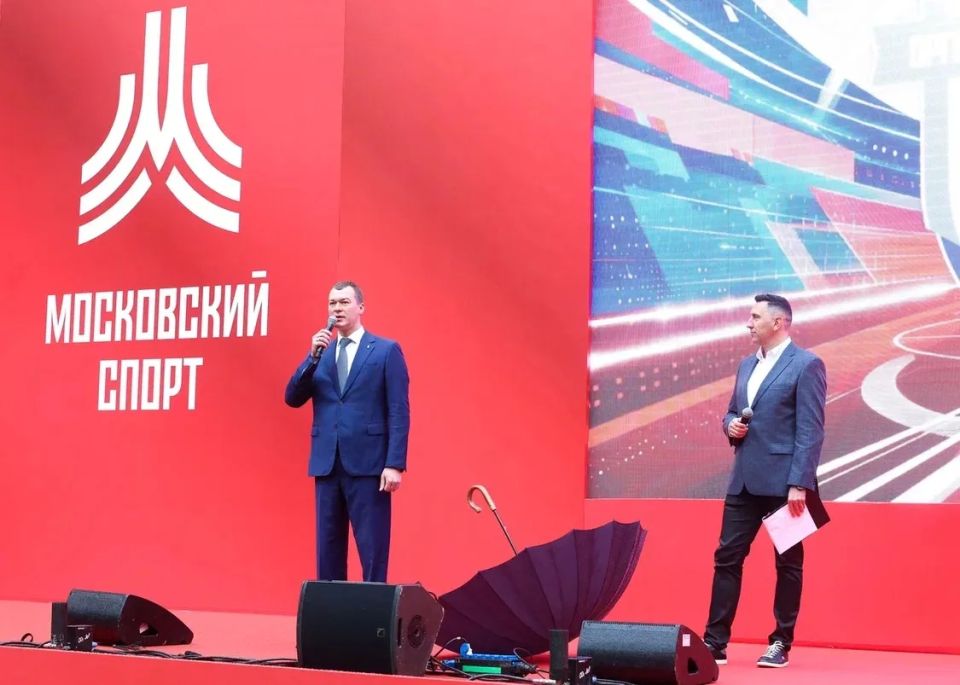 Михаил Дегтярёв: Стадион Лужники принял участников Кубка органов государственной власти по футболу Михаил Дегтярёв: Стадион Лужники принял участников Кубка органов государственной власти по футболу