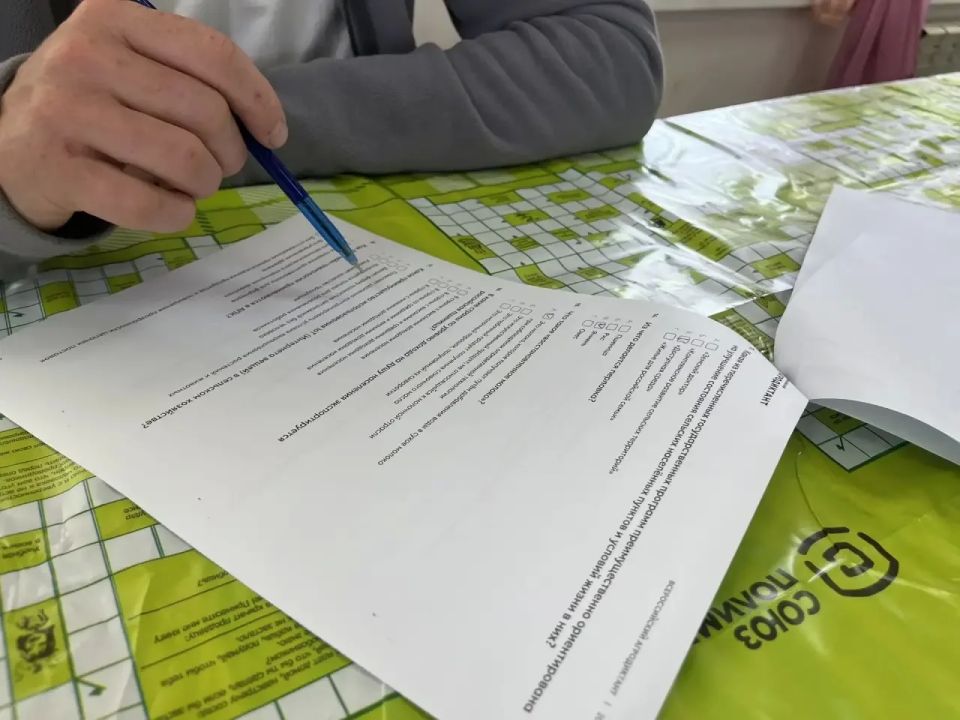 В деревне Старые Кузьменки на ферме «Русский страус» прошел «Агродиктант» В деревне Старые Кузьменки на ферме «Русский страус» прошел «Агродиктант»