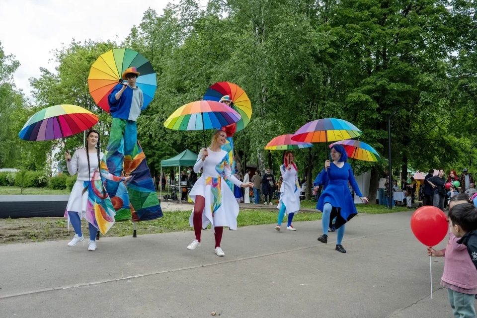 Яркий старт: весёлым праздником встретили День защиты детей в Долгопрудном