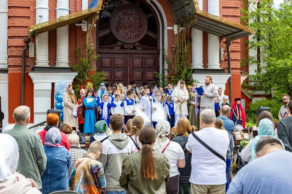 Сегодня исполняется три года с момента создания детско-юношеского хора Орехово-Зуевского благочиния Сегодня исполняется три года с момента создания детско-юношеского хора Орехово-Зуевского благочиния