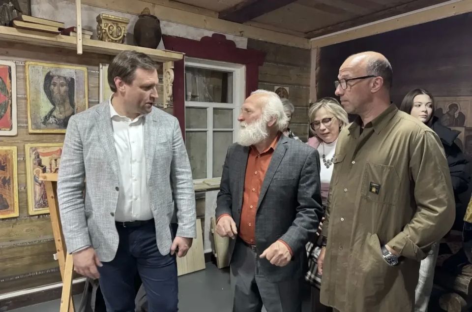 Сегодня, в светлый праздник Святой Троицы, в нашем Сергиевом Посаде произошло глубоко символичное событие Сегодня, в светлый праздник Святой Троицы, в нашем Сергиевом Посаде произошло глубоко символичное событие