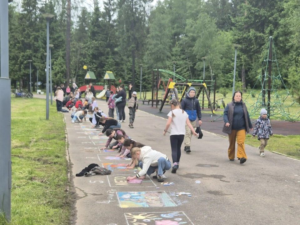 В Зеленоградском День защиты детей отметили масштабным семейным праздником В Зеленоградском День защиты детей отметили масштабным семейным праздником