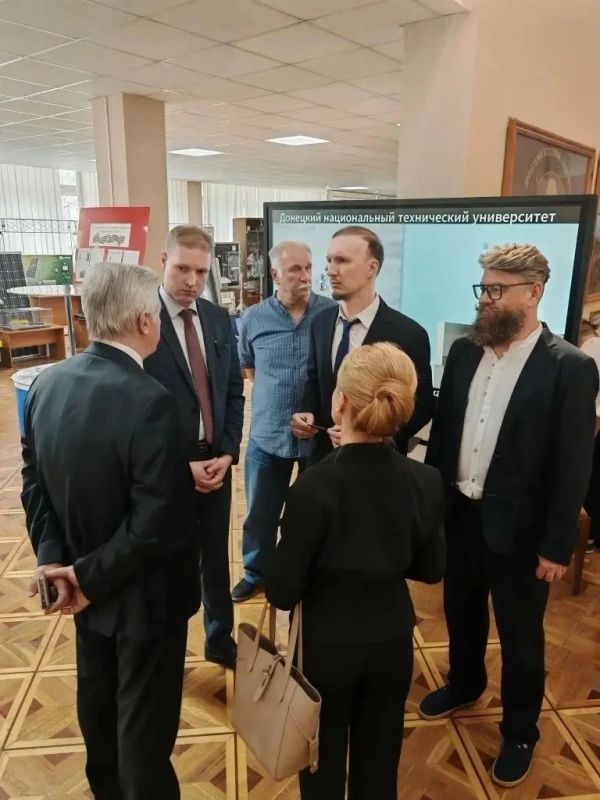 Представители Городского округа Серпухов приняли участие в XII Международной конференции «Инновационные перспективы Донбасса», которая прошла в Донецком национальном техническом университете, и успешно завершили свою работу... Представители Городского округа Серпухов приняли участие в XII Международной конференции «Инновационные перспективы Донбасса», которая прошла в Донецком национальном техническом университете, и успешно завершили свою работу...