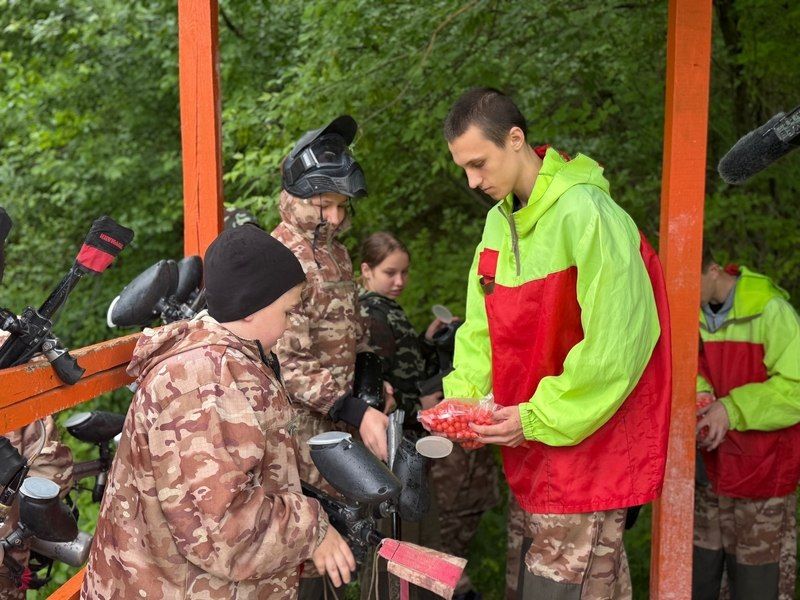 Подмосковные полицейские организовали акцию «Я –патриот!», приуроченную к Международному дню защиты детей Подмосковные полицейские организовали акцию «Я –патриот!», приуроченную к Международному дню защиты детей