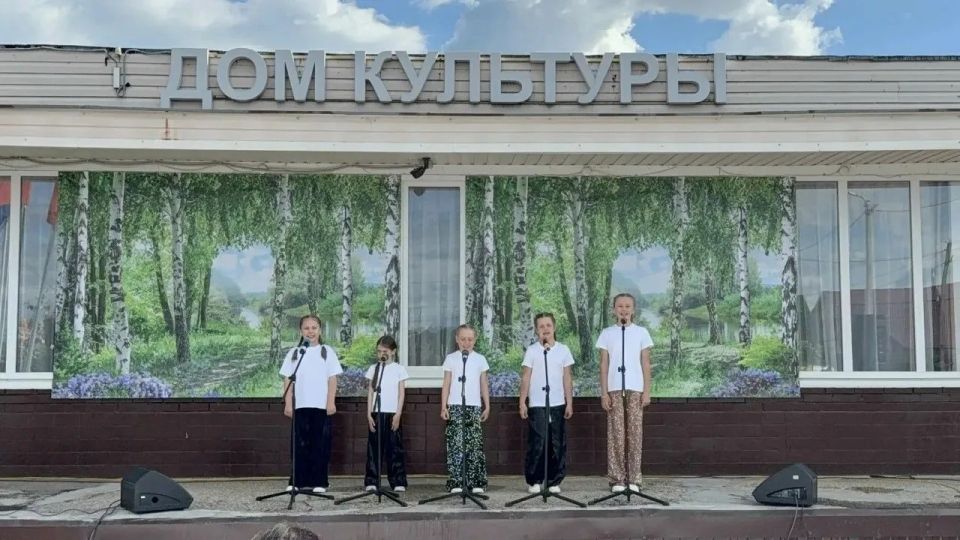 «Троицкий пирог» в Лужниках: традиции, таланты и угощения «Троицкий пирог» в Лужниках: традиции, таланты и угощения
