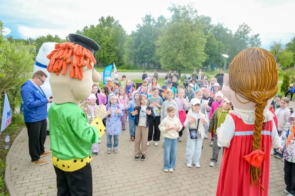 Международный день защиты детей отметили в мкр Международный день защиты детей отметили в мкр