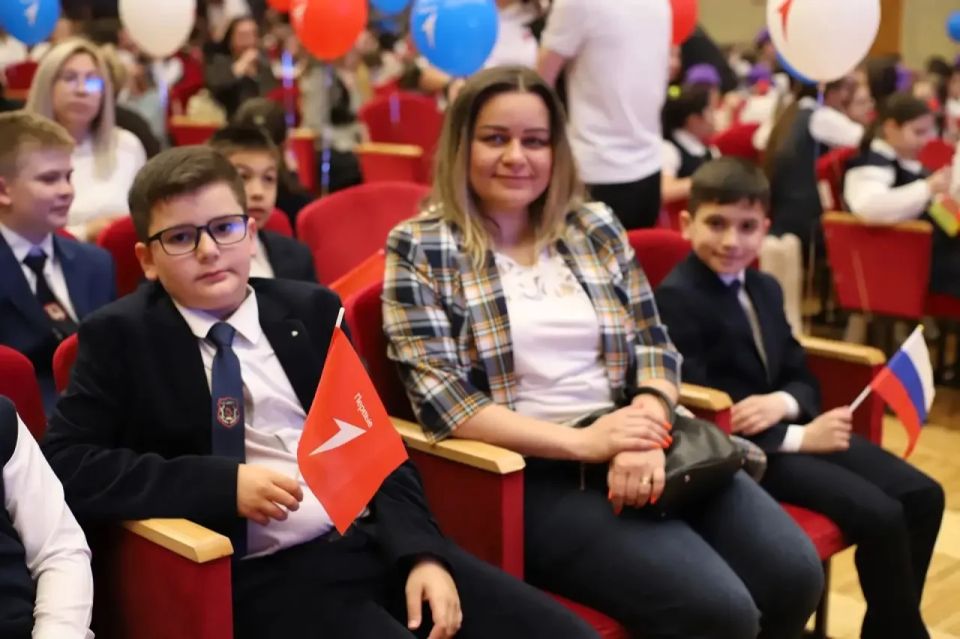 Северная Осетия-Алания: 400 «Орлят России» вступили в «Движение Первых» Северная Осетия-Алания: 400 «Орлят России» вступили в «Движение Первых»