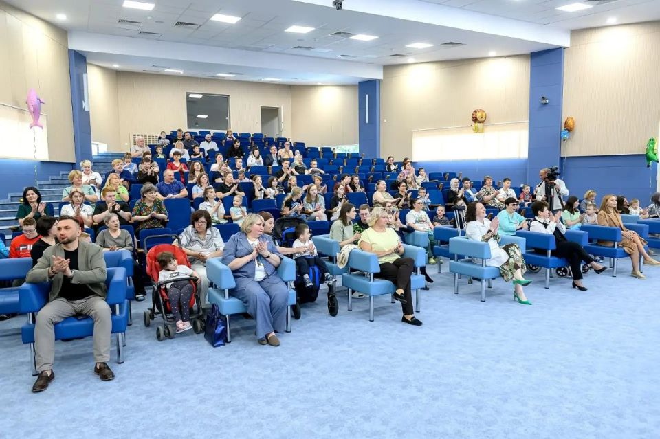 Федеральный детский реабилитационный центр «Кораблик» в Подольске отметил трёхлетие в Международный день защиты детей Федеральный детский реабилитационный центр «Кораблик» в Подольске отметил трёхлетие в Международный день защиты детей