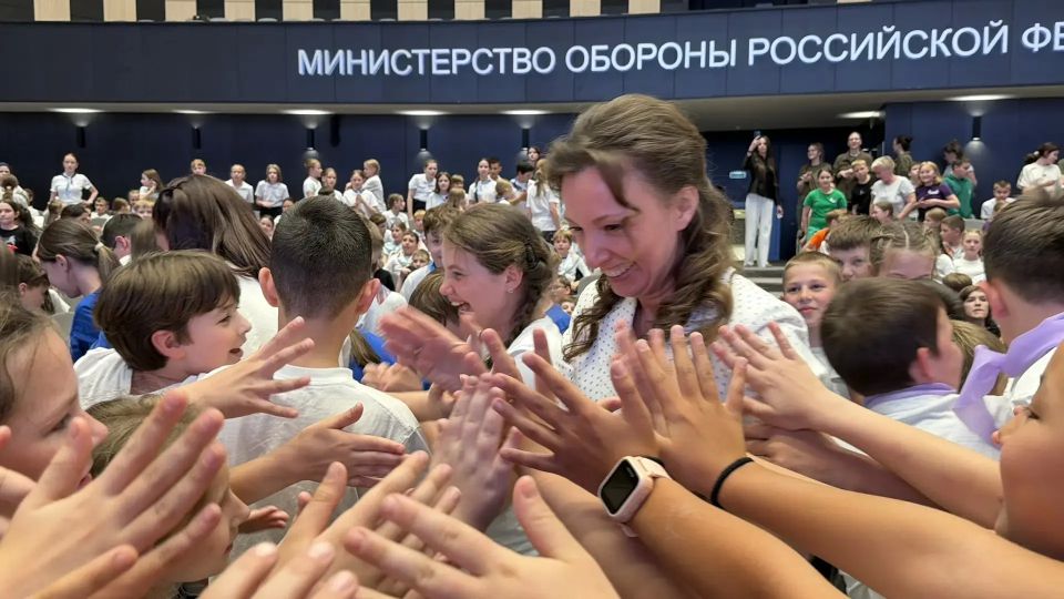 Анна Кузнецова: С юными патриотами - поговорили по душам