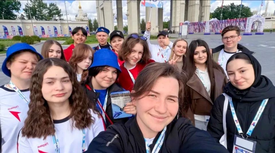 Наши ребята на Международном фестивале детства и юности Наши ребята на Международном фестивале детства и юности