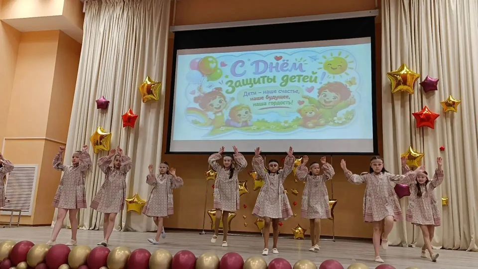 От «Маленькой страны» к «Сириусу»: в Долгопрудном открылись школьные лагеря От «Маленькой страны» к «Сириусу»: в Долгопрудном открылись школьные лагеря