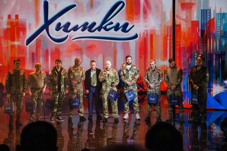 Депутат Мособлдумы Михаил Раев: с начала СВО в Химках собрали 650 тонн гумгруза Депутат Мособлдумы Михаил Раев: с начала СВО в Химках собрали 650 тонн гумгруза