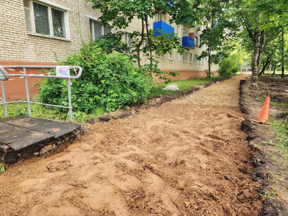 В Солнечногорске начали ремонт пешеходного маршрута у детской библиотеки! В Солнечногорске начали ремонт пешеходного маршрута у детской библиотеки!