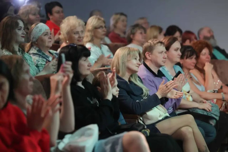 Четверть века в ритме Востока: подольская студия «Карима» отметила юбилей грандиозным шоу Четверть века в ритме Востока: подольская студия «Карима» отметила юбилей грандиозным шоу