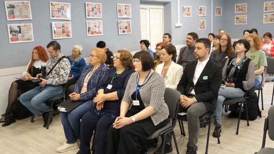 В библиотеке имени А.С. Горловского прошёл ежегодный открытый поэтический конкурс «Посадская лира» В библиотеке имени А.С. Горловского прошёл ежегодный открытый поэтический конкурс «Посадская лира»