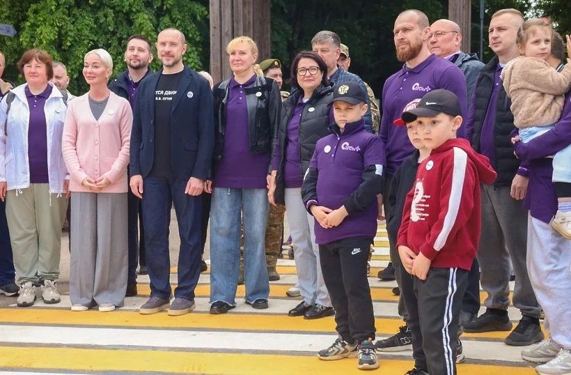 В парке Солнечногорска высадили 30 кустов сирени! В парке Солнечногорска высадили 30 кустов сирени!