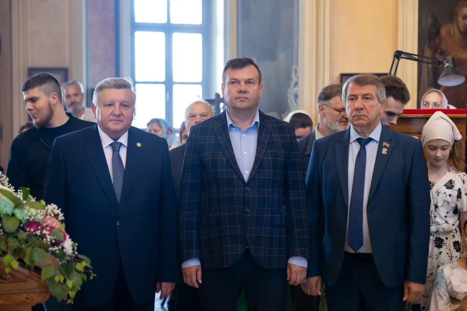 Александр Гречищев: Святыня Афона прибыла в Свято-Духовский храм села Шкинь Александр Гречищев: Святыня Афона прибыла в Свято-Духовский храм села Шкинь