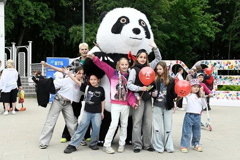 1 июня, в Международный день защиты детей, парк усадьбы Кривякино городского округа Воскресенск стал центральной площадкой масштабного праздника 1 июня, в Международный день защиты детей, парк усадьбы Кривякино городского округа Воскресенск стал центральной площадкой масштабного праздника