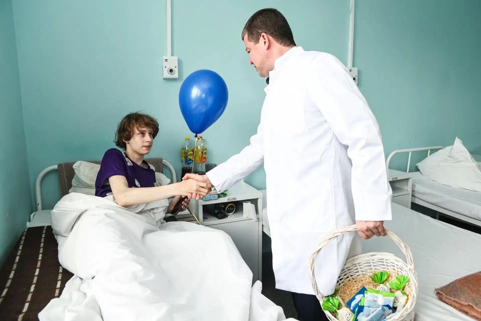 Для юных пациентов Раменской больницы организовали праздник в День защиты детей