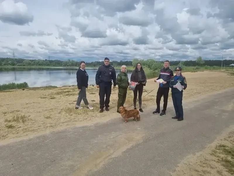 30 мая сотрудники администрации городского округа Воскресенск, полиции, МЧС и административной комиссии округа провели профилактические рейды в местах массового отдыха людей у водоёмов 30 мая сотрудники администрации городского округа Воскресенск, полиции, МЧС и административной комиссии округа провели профилактические рейды в местах массового отдыха людей у водоёмов