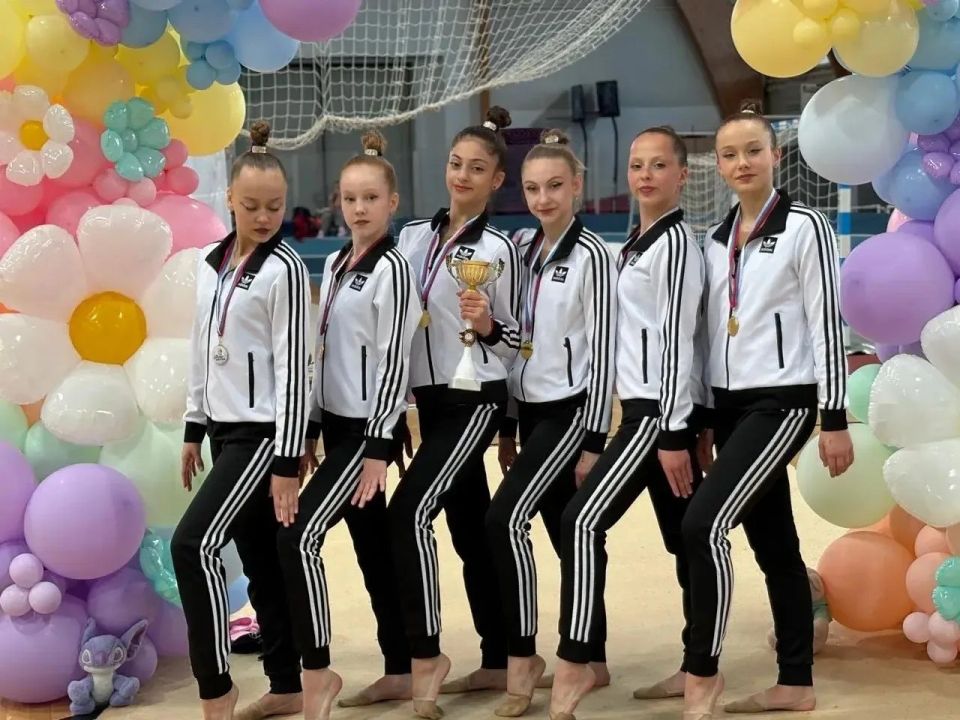 Команда Долгопрудного выиграла Первенство Щёлково по художественной гимнастике Команда Долгопрудного выиграла Первенство Щёлково по художественной гимнастике