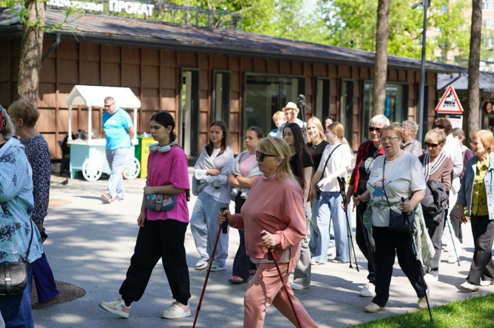 Тёплый сезон в лесопарке «Дубрава» открыли уникальной экскурсией, посвященной истории Климовска и великого русского художника Василия Поленова Тёплый сезон в лесопарке «Дубрава» открыли уникальной экскурсией, посвященной истории Климовска и великого русского художника Василия Поленова