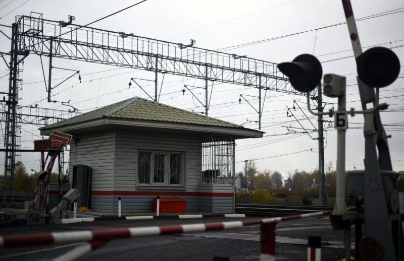 5 июня 2026 года с 08:00 до 17:00 будет закрыто движение автотранспорта через железнодорожный переезд «4 км» Егорьевской ветви (направление на посёлок Хорлово) в связи с асфальтировкой проезжей части