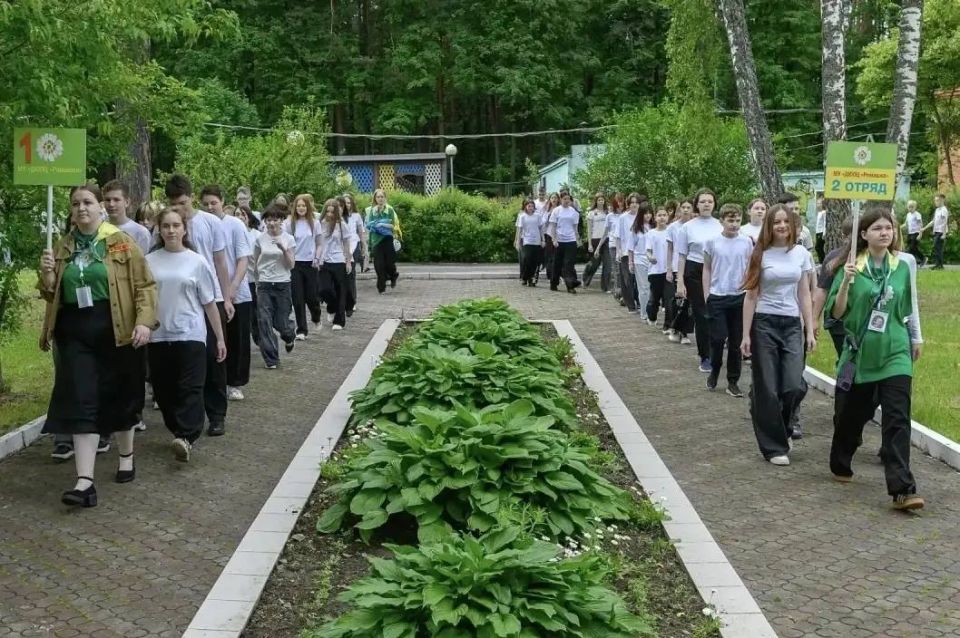 В лагере «Ромашка» торжественно дали старт первой смене