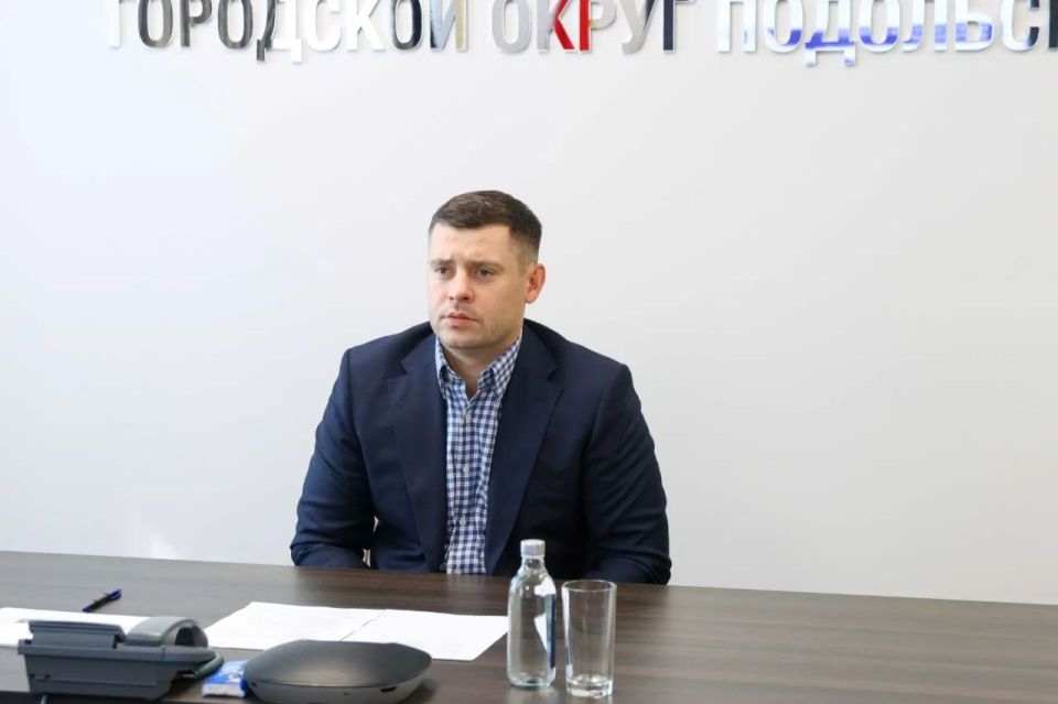Григорий Артамонов: Провел профильный час с руководителями медицинских учреждений Подольска, чтобы подвести итоги работы здравоохранения за первые четыре месяца этого года Григорий Артамонов: Провел профильный час с руководителями медицинских учреждений Подольска, чтобы подвести итоги работы здравоохранения за первые четыре месяца этого года