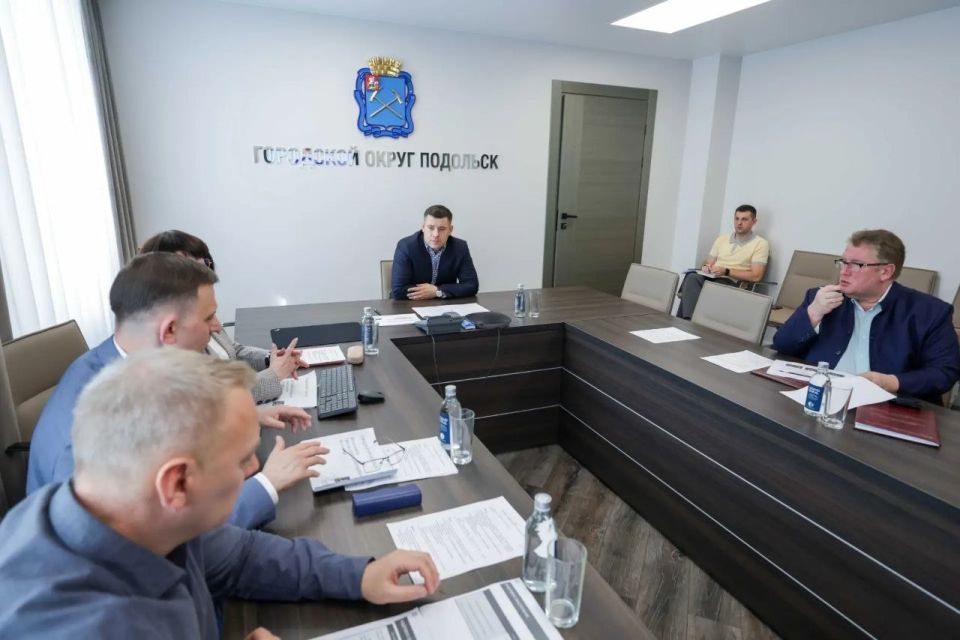 Григорий Артамонов: Провел профильный час с руководителями медицинских учреждений Подольска, чтобы подвести итоги работы здравоохранения за первые четыре месяца этого года