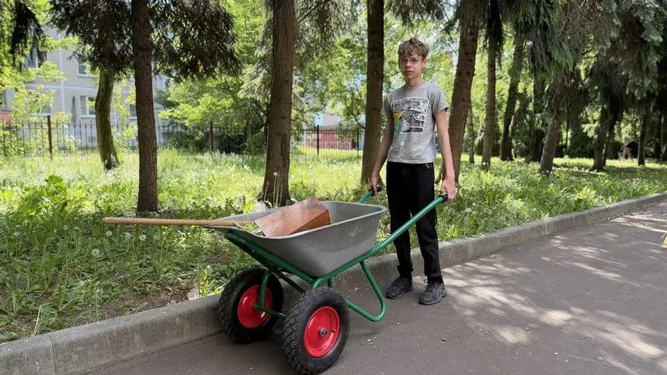 В образовательных учреждениях городского округа Коломна дали старт традиционной летней кампании по трудоустройству подростков В образовательных учреждениях городского округа Коломна дали старт традиционной летней кампании по трудоустройству подростков