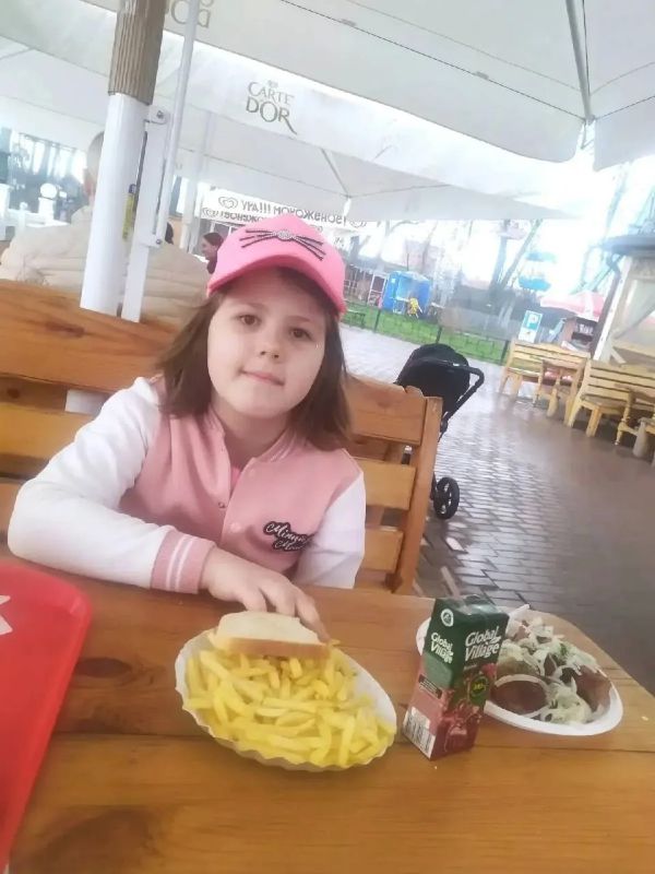 Пропала девочка 12 лет, зовут Милана