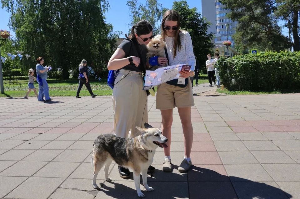 Игорь Трифонов: Более 1000 жителей нашего города сегодня стали участниками городского квеста «Город пЕРемен», организованного Молодой Гвардией и Единой Россией Игорь Трифонов: Более 1000 жителей нашего города сегодня стали участниками городского квеста «Город пЕРемен», организованного Молодой Гвардией и Единой Россией