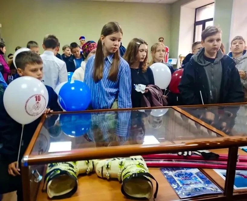 #КаникулыСРосгвардией. Сотрудники подмосковного главка Росгвардии организовали экскурсию для кадет Сотрудники Подольского отдела вневедомственной охраны Главного управления Росгвардии по Московской области организовали для... #КаникулыСРосгвардией. Сотрудники подмосковного главка Росгвардии организовали экскурсию для кадет Сотрудники Подольского отдела вневедомственной охраны Главного управления Росгвардии по Московской области организовали для...