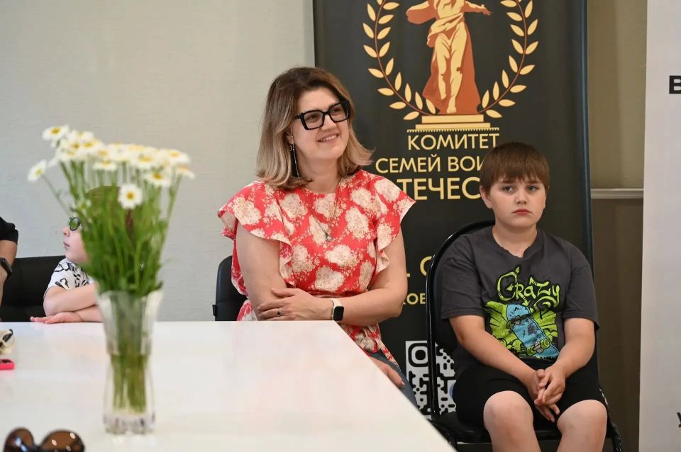 В Едином центре поддержки участников СВО и членов их семей подвели итоги поэтического конкурса «Читаем Пушкина на улице Пушкина» В Едином центре поддержки участников СВО и членов их семей подвели итоги поэтического конкурса «Читаем Пушкина на улице Пушкина»