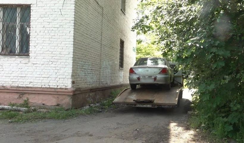 В Солнечногорске арестовали автомобиль должника за неуплату ЖКУ В Солнечногорске арестовали автомобиль должника за неуплату ЖКУ