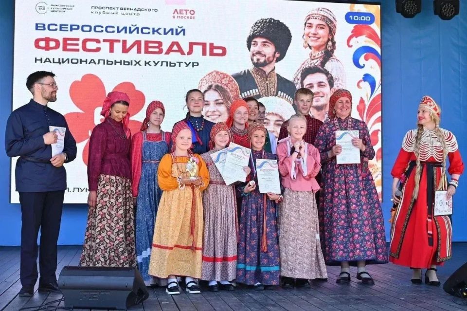 Этностудия «Соборка» заняла 1 место на Всероссийском Фестивале-Конкурсе национальных культур Этностудия «Соборка» заняла 1 место на Всероссийском Фестивале-Конкурсе национальных культур