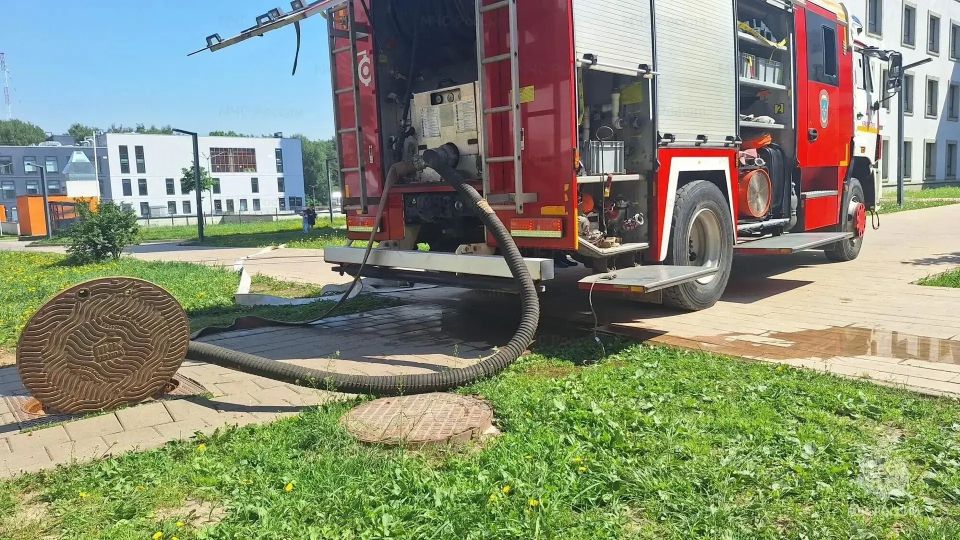 В Путилково прошли масштабные пожарно-тактические учения В Путилково прошли масштабные пожарно-тактические учения