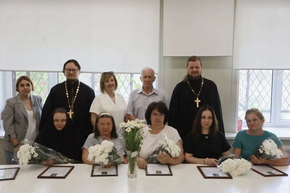 В Едином центре поддержки участников СВО и членов их семей подвели итоги совместной деятельности с Серпуховским благочинием и центром «Милосердие» В Едином центре поддержки участников СВО и членов их семей подвели итоги совместной деятельности с Серпуховским благочинием и центром «Милосердие»
