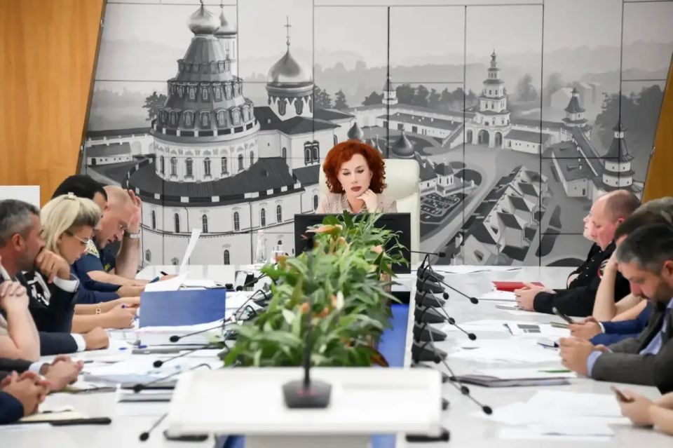 Татьяна Витушева: Сегодня в рамках заседания Правительства Московской области, проводимого под руководством Губернатора Андрея Воробьёва, проговорили текущую ситуацию с ремонтом автомобильных дорог Татьяна Витушева: Сегодня в рамках заседания Правительства Московской области, проводимого под руководством Губернатора Андрея Воробьёва, проговорили текущую ситуацию с ремонтом автомобильных дорог