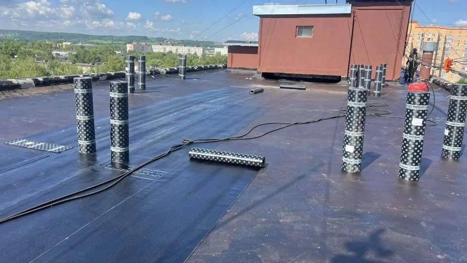 Капитальный ремонт домов продолжается Капитальный ремонт домов продолжается