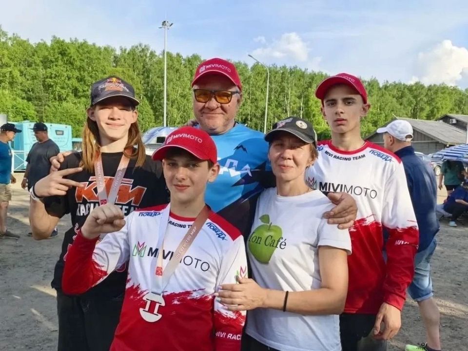 Пять первых и два призовых места: итоги выступления ступинцев на Первенстве России по мини-мотокроссу Пять первых и два призовых места: итоги выступления ступинцев на Первенстве России по мини-мотокроссу
