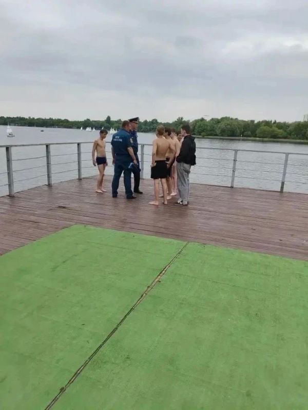Без надзора: родителей Долгопрудного предупреждают об ответственности Без надзора: родителей Долгопрудного предупреждают об ответственности