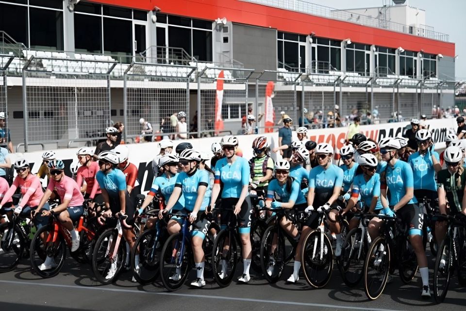 2000 велосипедистов приняли участие в Gran Fondo Russia в Волоколамском округе 2000 велосипедистов приняли участие в Gran Fondo Russia в Волоколамском округе